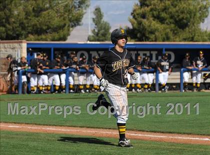 Thumbnail 2 in San Fernando vs. Sierra Vista (Blazer Bash) photogallery.