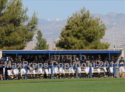 Thumbnail 1 in San Fernando vs. Sierra Vista (Blazer Bash) photogallery.