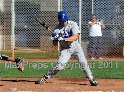 Thumbnail 2 in San Fernando vs. Sierra Vista (Blazer Bash) photogallery.