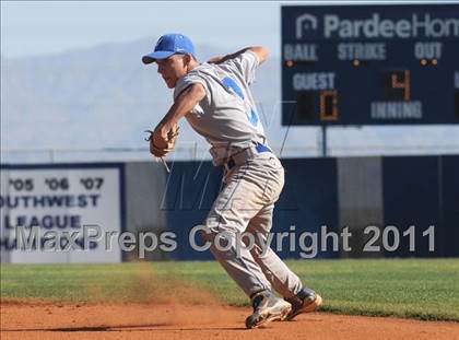 Thumbnail 3 in San Fernando vs. Sierra Vista (Blazer Bash) photogallery.