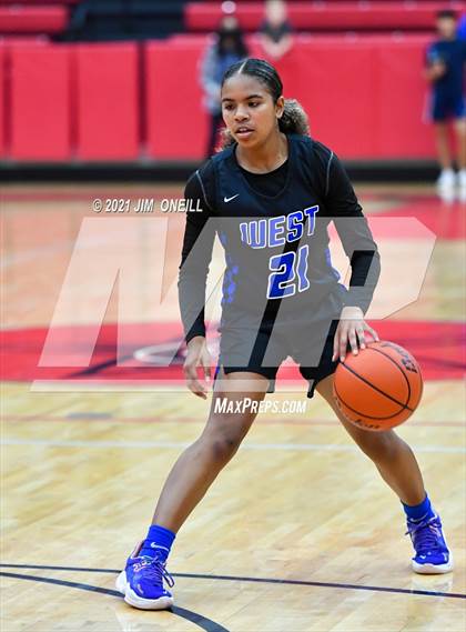 Thumbnail 1 in Plano West @ Coppell photogallery.