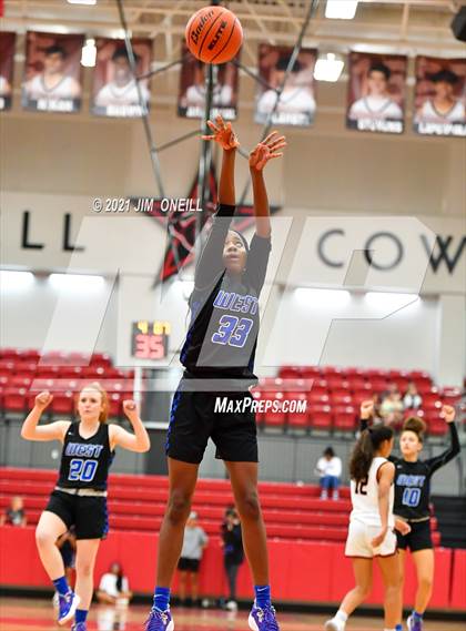 Thumbnail 3 in Plano West @ Coppell photogallery.