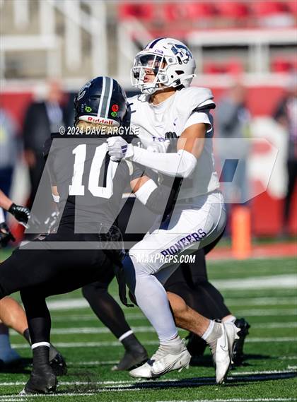 Thumbnail 1 in Corner Canyon vs. Lehi (UHSAA 6A Semifinal) photogallery.