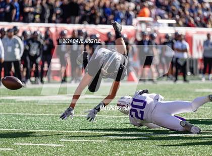 Thumbnail 3 in Corner Canyon vs. Lehi (UHSAA 6A Semifinal) photogallery.