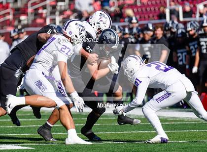 Thumbnail 1 in Corner Canyon vs. Lehi (UHSAA 6A Semifinal) photogallery.