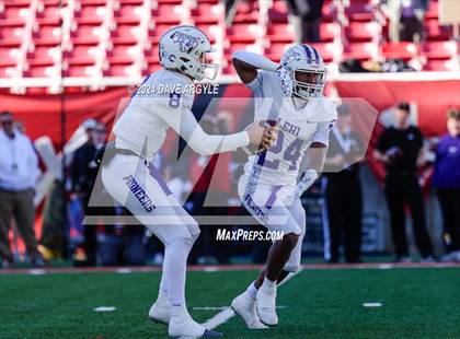 Thumbnail 3 in Corner Canyon vs. Lehi (UHSAA 6A Semifinal) photogallery.