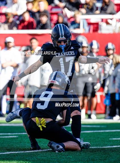 Thumbnail 2 in Corner Canyon vs. Lehi (UHSAA 6A Semifinal) photogallery.