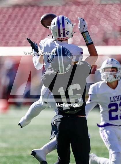 Thumbnail 3 in Corner Canyon vs. Lehi (UHSAA 6A Semifinal) photogallery.