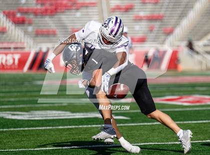 Thumbnail 2 in Corner Canyon vs. Lehi (UHSAA 6A Semifinal) photogallery.