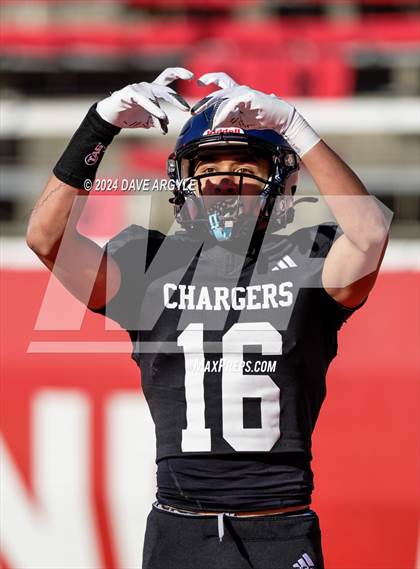 Thumbnail 3 in Corner Canyon vs. Lehi (UHSAA 6A Semifinal) photogallery.