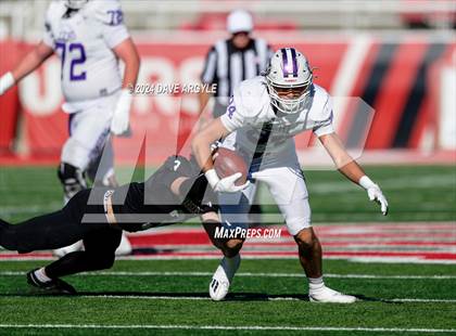 Thumbnail 1 in Corner Canyon vs. Lehi (UHSAA 6A Semifinal) photogallery.