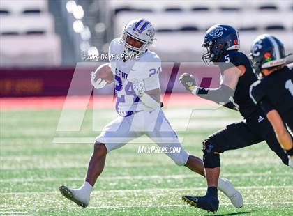 Thumbnail 1 in Corner Canyon vs. Lehi (UHSAA 6A Semifinal) photogallery.