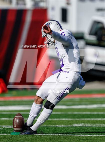 Thumbnail 1 in Corner Canyon vs. Lehi (UHSAA 6A Semifinal) photogallery.