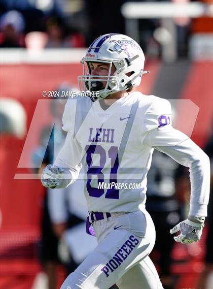 Thumbnail 2 in Corner Canyon vs. Lehi (UHSAA 6A Semifinal) photogallery.
