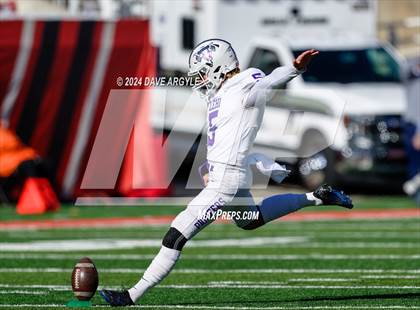 Thumbnail 3 in Corner Canyon vs. Lehi (UHSAA 6A Semifinal) photogallery.
