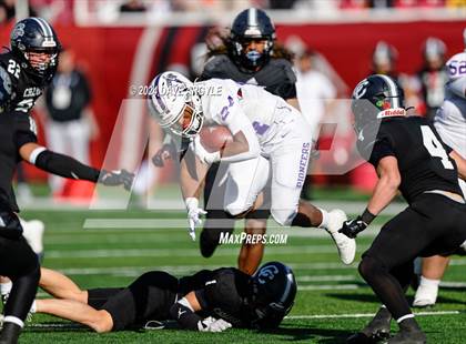 Thumbnail 2 in Corner Canyon vs. Lehi (UHSAA 6A Semifinal) photogallery.