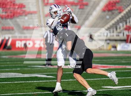 Thumbnail 3 in Corner Canyon vs. Lehi (UHSAA 6A Semifinal) photogallery.