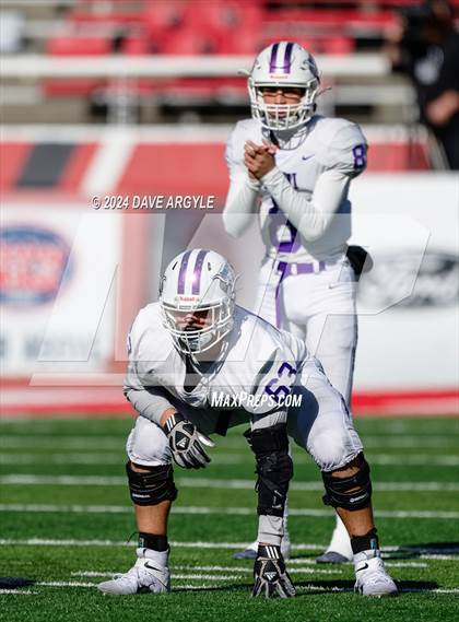 Thumbnail 1 in Corner Canyon vs. Lehi (UHSAA 6A Semifinal) photogallery.