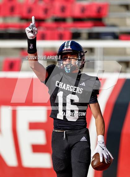 Thumbnail 2 in Corner Canyon vs. Lehi (UHSAA 6A Semifinal) photogallery.