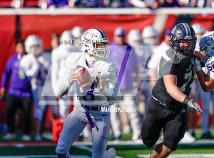 Thumbnail 3 in Corner Canyon vs. Lehi (UHSAA 6A Semifinal) photogallery.