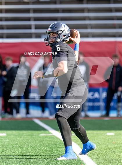 Thumbnail 2 in Corner Canyon vs. Lehi (UHSAA 6A Semifinal) photogallery.