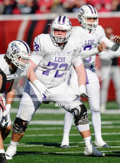 Thumbnail 3 in Corner Canyon vs. Lehi (UHSAA 6A Semifinal) photogallery.