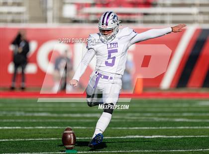 Thumbnail 1 in Corner Canyon vs. Lehi (UHSAA 6A Semifinal) photogallery.