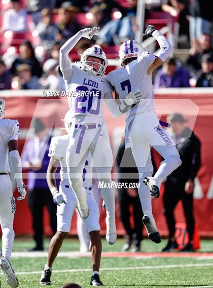 Thumbnail 1 in Corner Canyon vs. Lehi (UHSAA 6A Semifinal) photogallery.