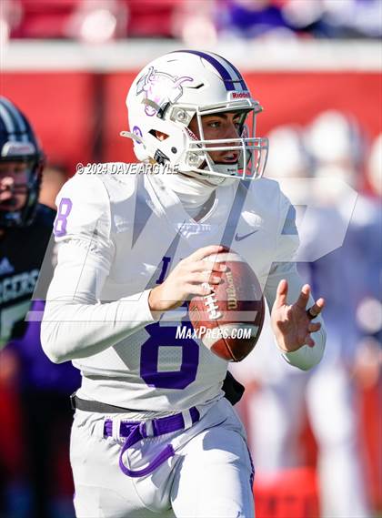 Thumbnail 2 in Corner Canyon vs. Lehi (UHSAA 6A Semifinal) photogallery.