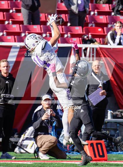 Thumbnail 3 in Corner Canyon vs. Lehi (UHSAA 6A Semifinal) photogallery.