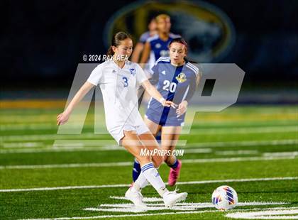 Thumbnail 1 in Inderkum vs. Davis Sr. (CIF SJS D1 Playoff) photogallery.
