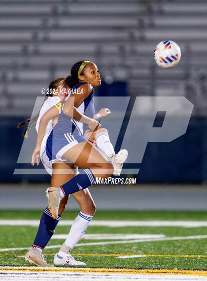 Thumbnail 3 in Inderkum vs. Davis Sr. (CIF SJS D1 Playoff) photogallery.