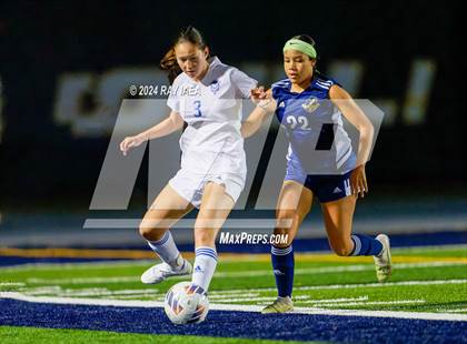 Thumbnail 3 in Inderkum vs. Davis Sr. (CIF SJS D1 Playoff) photogallery.