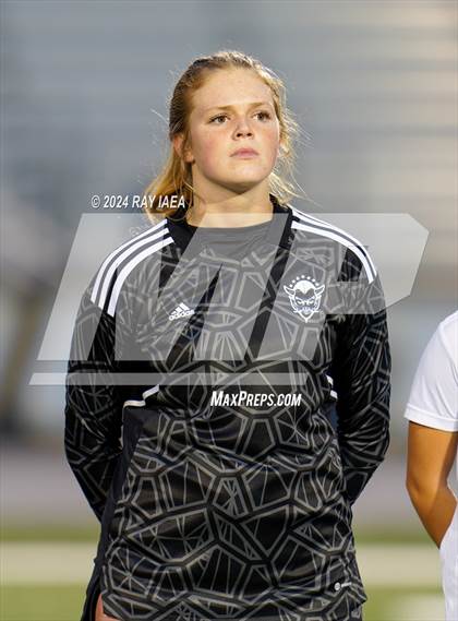 Thumbnail 3 in Inderkum vs. Davis Sr. (CIF SJS D1 Playoff) photogallery.