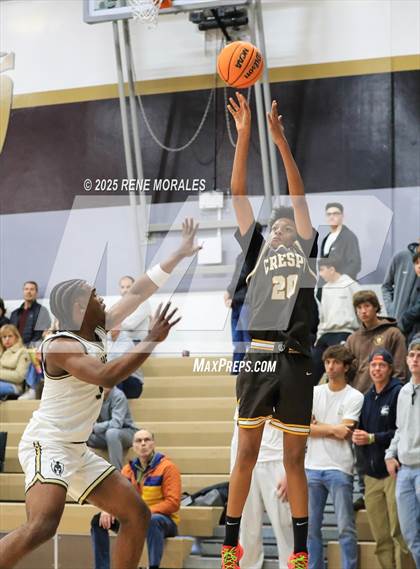 Thumbnail 2 in Crespi vs St Francis photogallery.