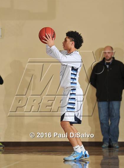 Thumbnail 2 in Golden @ Valor Christian photogallery.