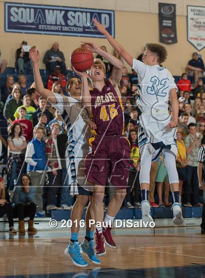 Thumbnail 3 in Golden @ Valor Christian photogallery.