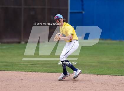 Thumbnail 3 in Berean Christian vs. San Marin photogallery.