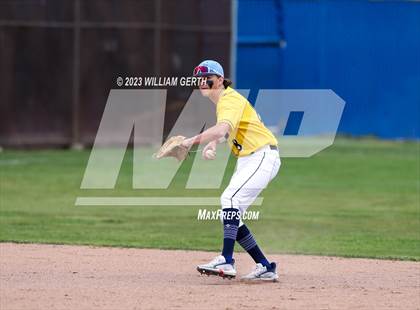 Thumbnail 1 in Berean Christian vs. San Marin photogallery.
