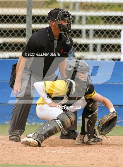 Thumbnail 1 in Berean Christian vs. San Marin photogallery.