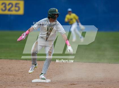 Thumbnail 2 in Berean Christian vs. San Marin photogallery.