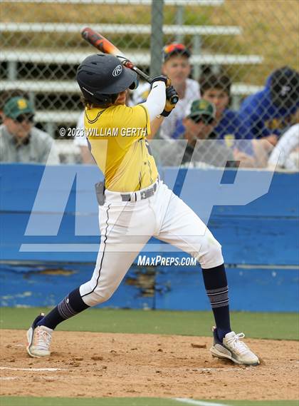 Thumbnail 3 in Berean Christian vs. San Marin photogallery.