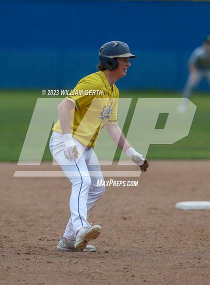 Thumbnail 1 in Berean Christian vs. San Marin photogallery.