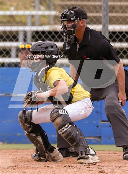 Thumbnail 1 in Berean Christian vs. San Marin photogallery.