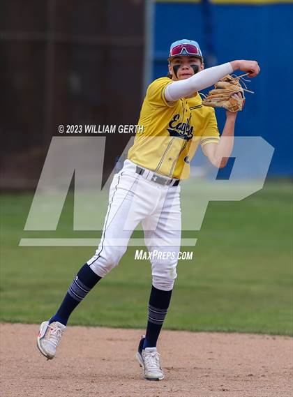 Thumbnail 3 in Berean Christian vs. San Marin photogallery.