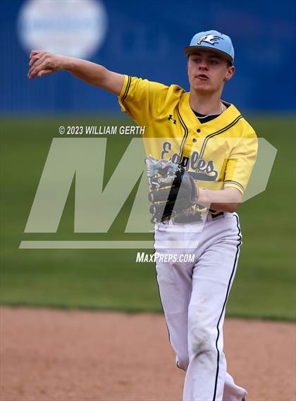Thumbnail 2 in Berean Christian vs. San Marin photogallery.