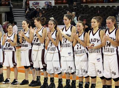Thumbnail 2 in Lindsay vs Martins Mill (UIL D1 1A  Semifinals) photogallery.