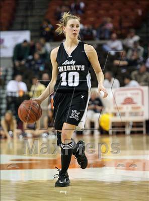 Thumbnail 2 in Lindsay vs Martins Mill (UIL D1 1A  Semifinals) photogallery.
