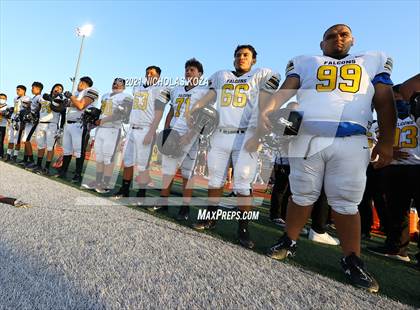 Thumbnail 3 in Lynwood vs. Firebaugh (Lynwood City Classic) photogallery.