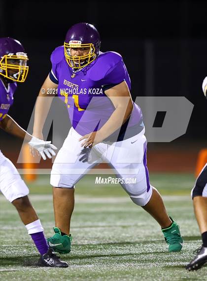 Thumbnail 2 in Lynwood vs. Firebaugh (Lynwood City Classic) photogallery.
